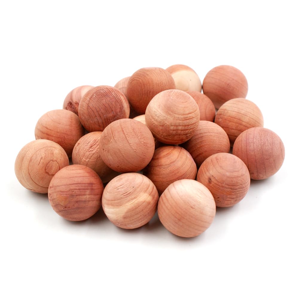 Natural and Co. 30pcs Cedar Blocks for Clothes Storage Natural Aromatic Cedar Balls Closet Freshener Clothes Protection Mustines