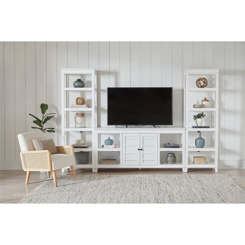 Progressive Furniture White Reagan Wood Entertainment Pier Unit in Swan