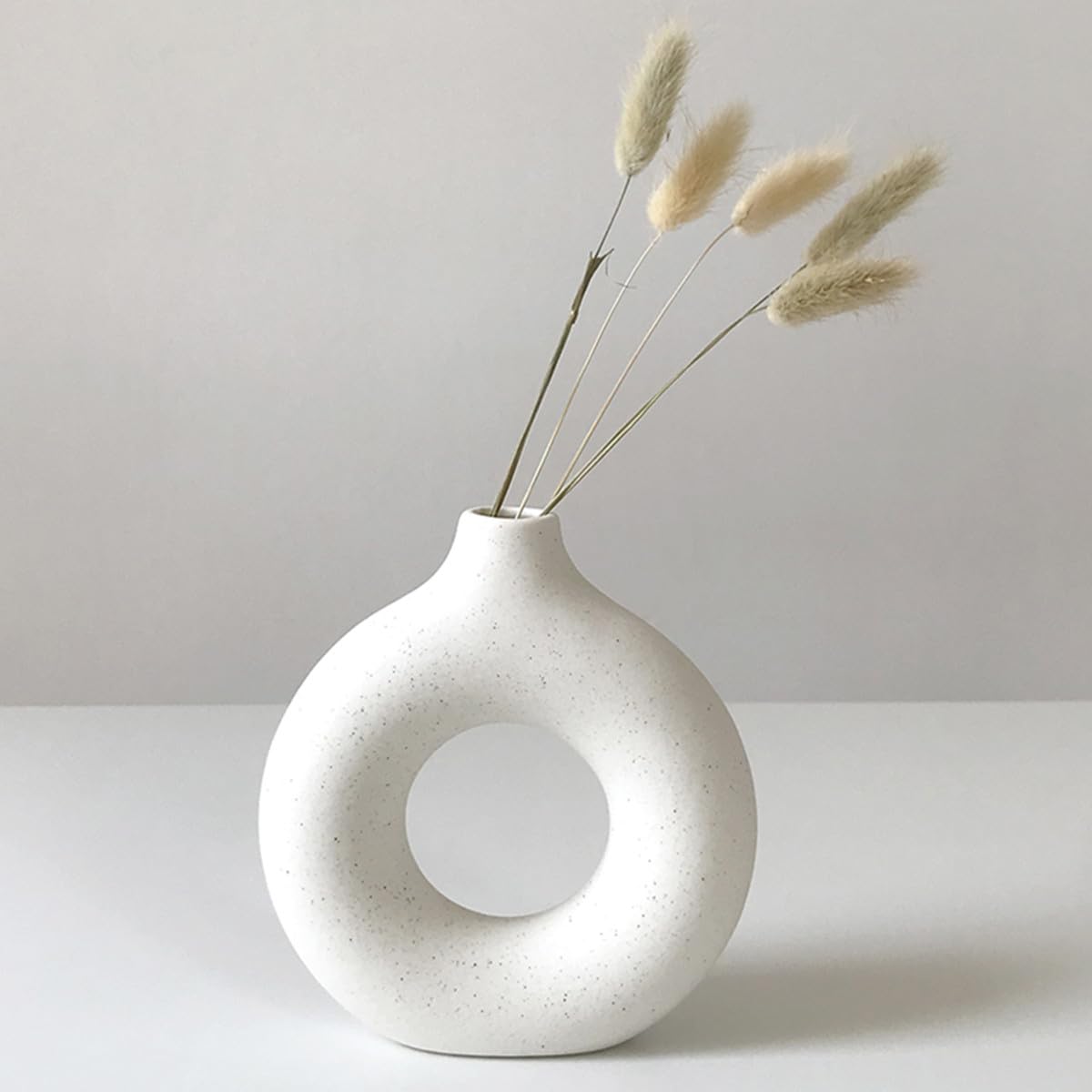 Eastern Rock White Ceramic Vases for Pampas Grass,Water Drop Design Doughnut vase Modern Home Decor Minimalist Nordic Boho Ins S
