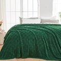 Newcosplay Super Soft King Blanket Dark Green Premium Silky Flannel Fleece 3D Checkered Lightweight Bed Blanket All Season Use (