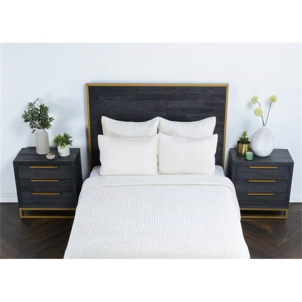 Kosas Home Dimitry 96x108 Rayon Velvet & Cotton Sateen King Quilt in Ivory