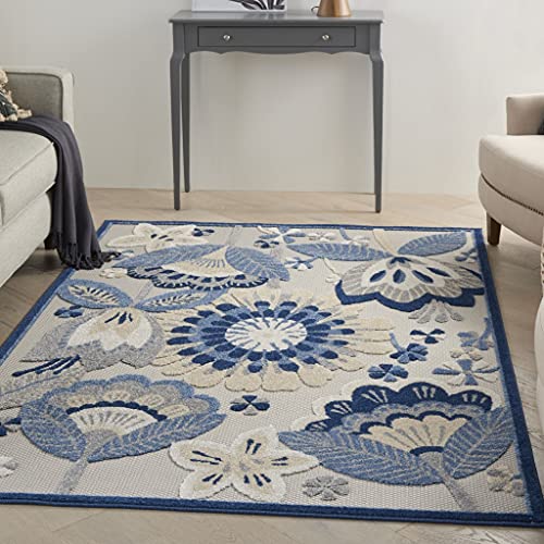 HomeRoots Blue/Grey 100% Polypropylene 5’ x 7' Blue and Gray Indoor Outdoor Area Rug
