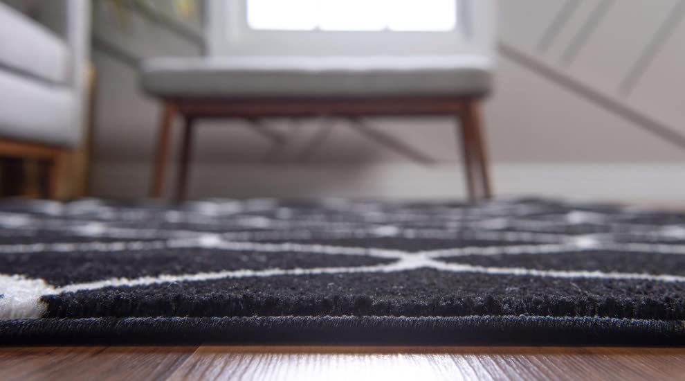 Unique Loom Trellis Frieze Collection Area Rug - Rounded (3' 3'' X 5' 3'', Black/ Ivory)