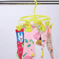 Viyanzo Cute Animal Socks Drying Hanger With Bear Clips, 20 Cm Diameter, 8 Clips, Green Underwear Clothes Hangers Multiple Clips