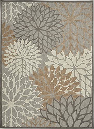 HomeRoots 100% Polypropylene 7â?? x 10â?? Natural and Gray Indoor Outdoor Area Rug