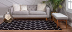 Unique Loom Trellis Frieze Collection Area Rug - Rounded (3' 3'' X 5' 3'', Black/ Ivory)