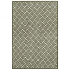 HomeRoots Grey Polypropylene, Polyester 4’ x 6’ Gray and Ivory Diamond Indoor Area Rug