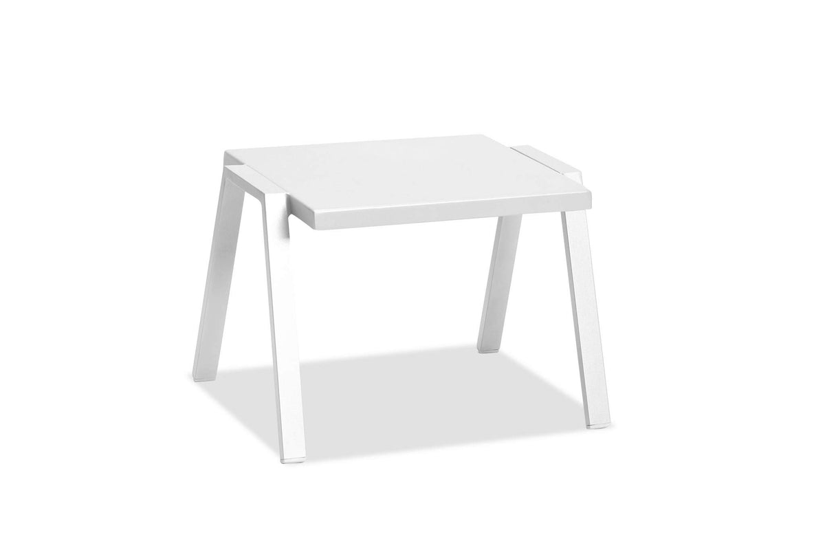 HomeRoots 22 X 18 X 16 White Aluminum Side Table