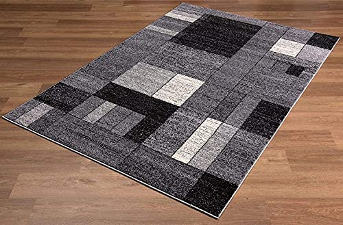 HomeRoots Grey 100% Twisted Polyester 7â€ x 9â€ Gray Distressed Geometric Area Rug