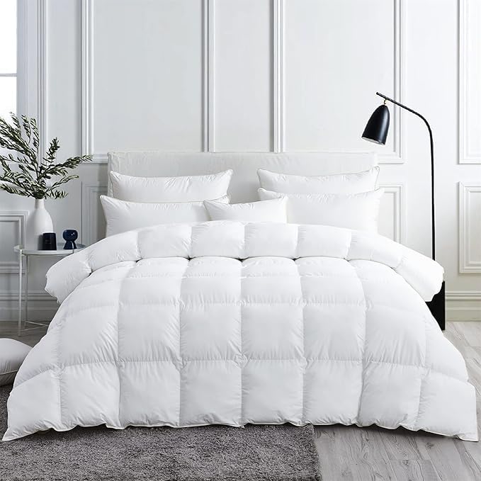 Luxurious White Solid Medium Weight, Oversized Queen Size Goose Feathers Down Comforter For All-Season Weather Duvet Insert, Pre