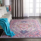 HomeRoots Light Grey/Pink 100% Polypropylene 5’ x 7’ Light Gray and Pink Medallion Area Rug