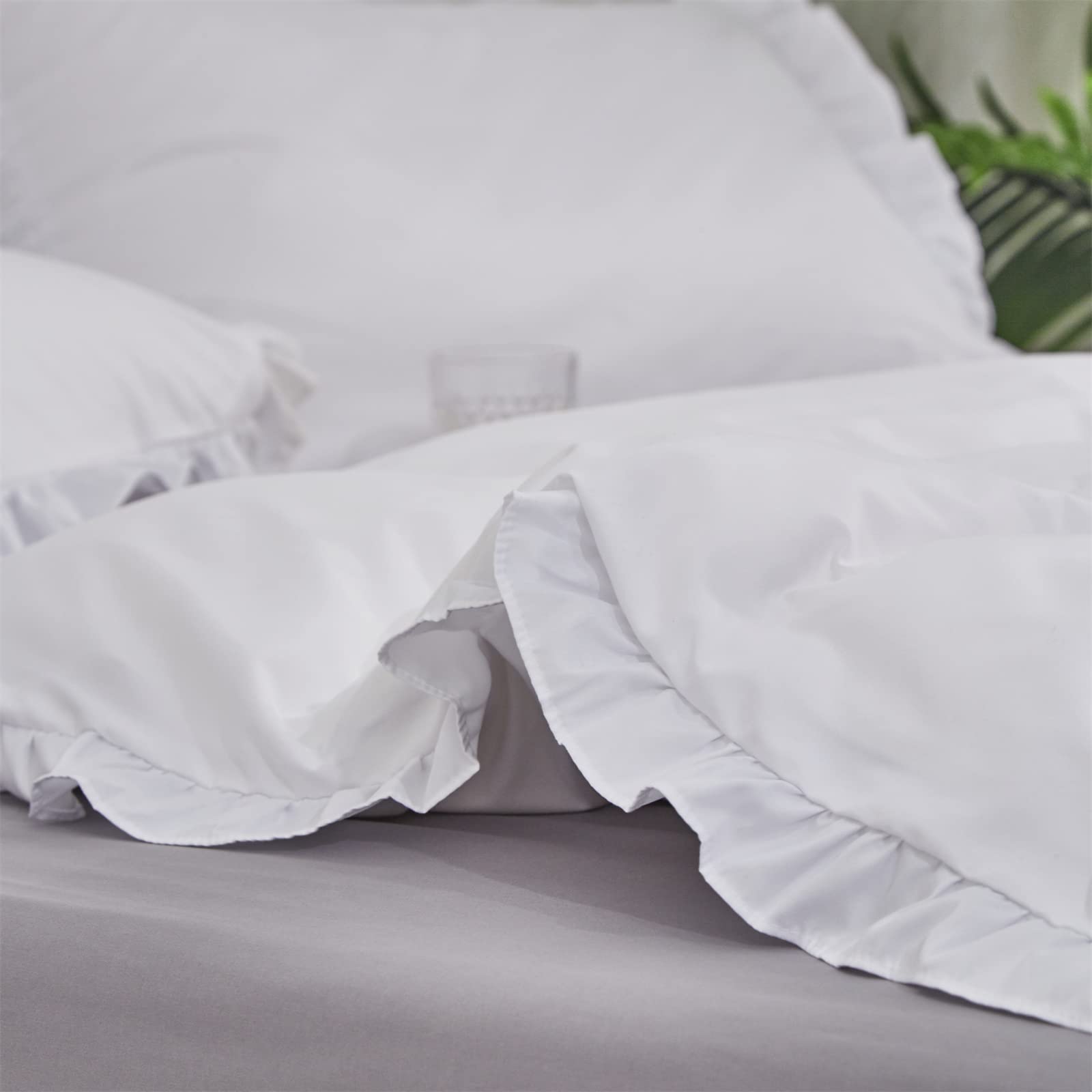 Clothknow White Comforter Set Twin 3Pcs White Ruffles Bedding Comforter Sets White Twin Comforter Shabby Chic Comforter Vintage