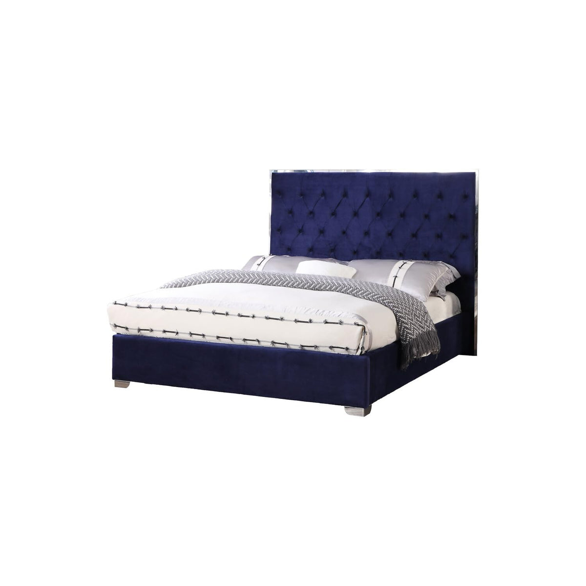 Best Master Furniture Natasha Velvet Platform Bed, Cal. King, Blue