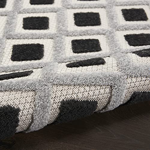 HomeRoots 100% Polypropylene 4’ x 6’ Black White Gray Indoor Outdoor Area Rug
