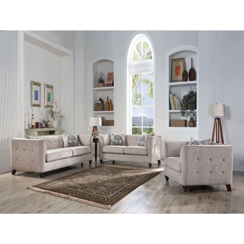 Loveseat w/2 Pillows