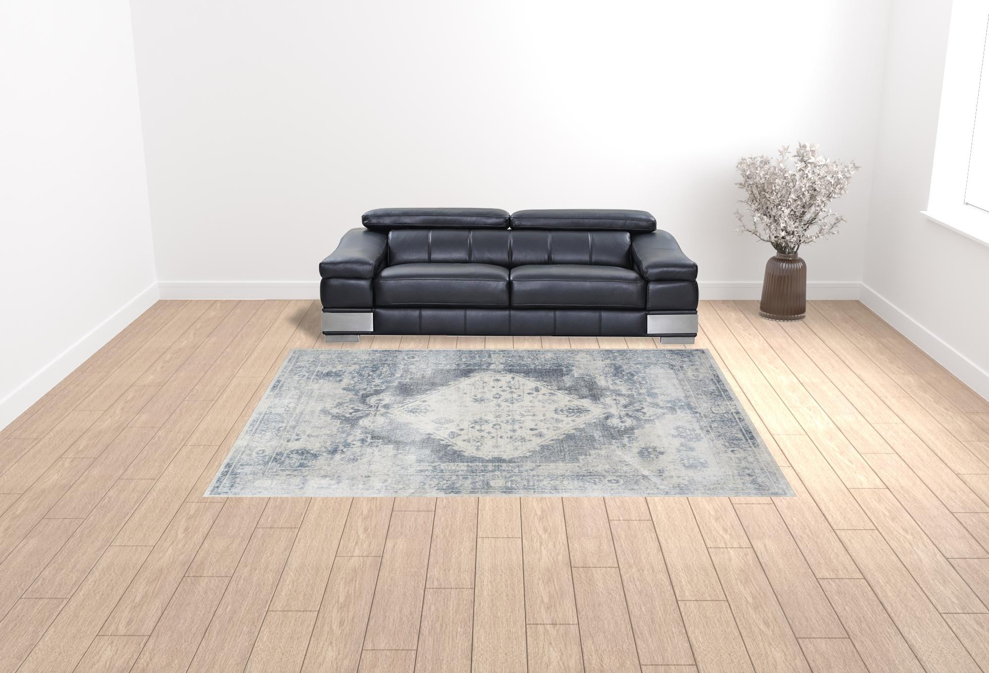 HomeRoots 521715 9 x 12 ft. Blue & Ivory Oriental Power Loom Distressed Area Rug