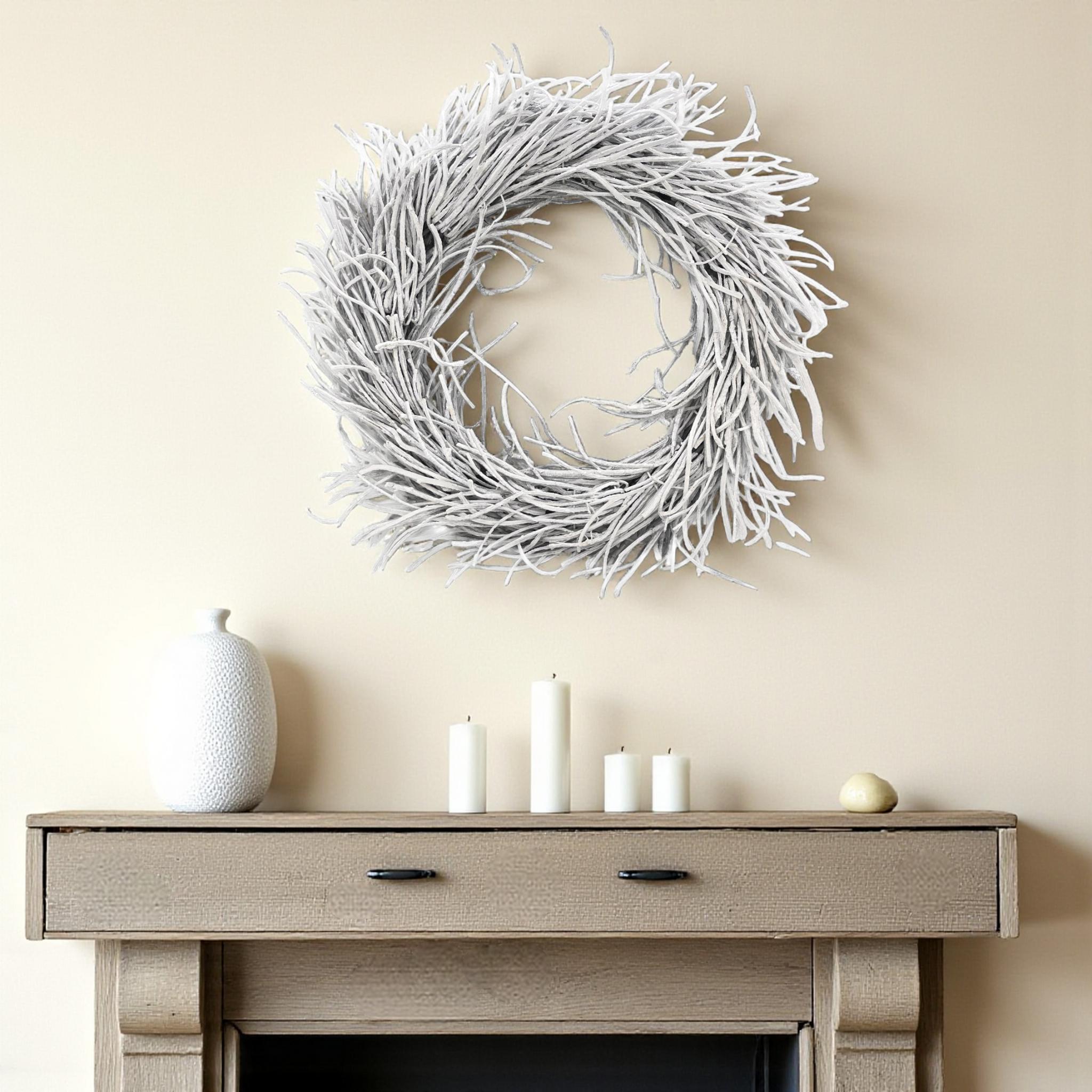 28 White Willow Dried Wreath