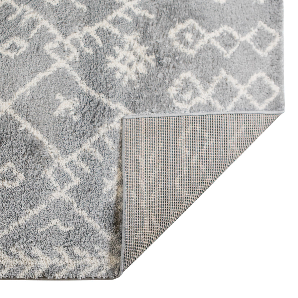 HomeRoots 531966 7 x 9 ft. Gray & Ivory Geometric Shag Rectangle Area Rug