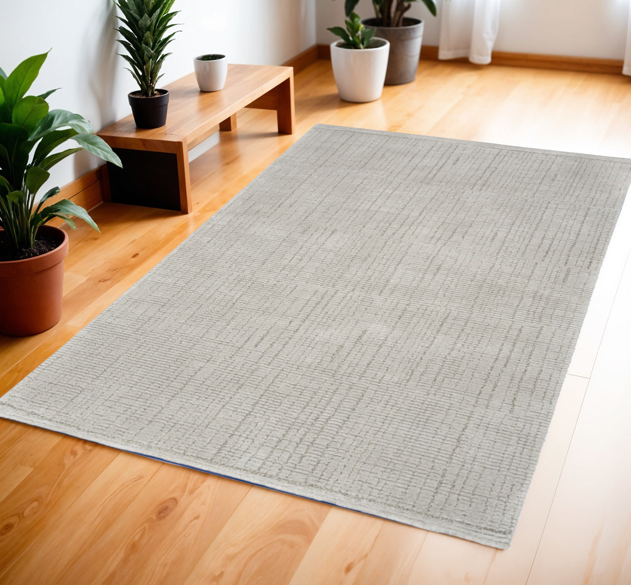 4' X 6' Gray and Silver Abstract Power Loom Area Rug