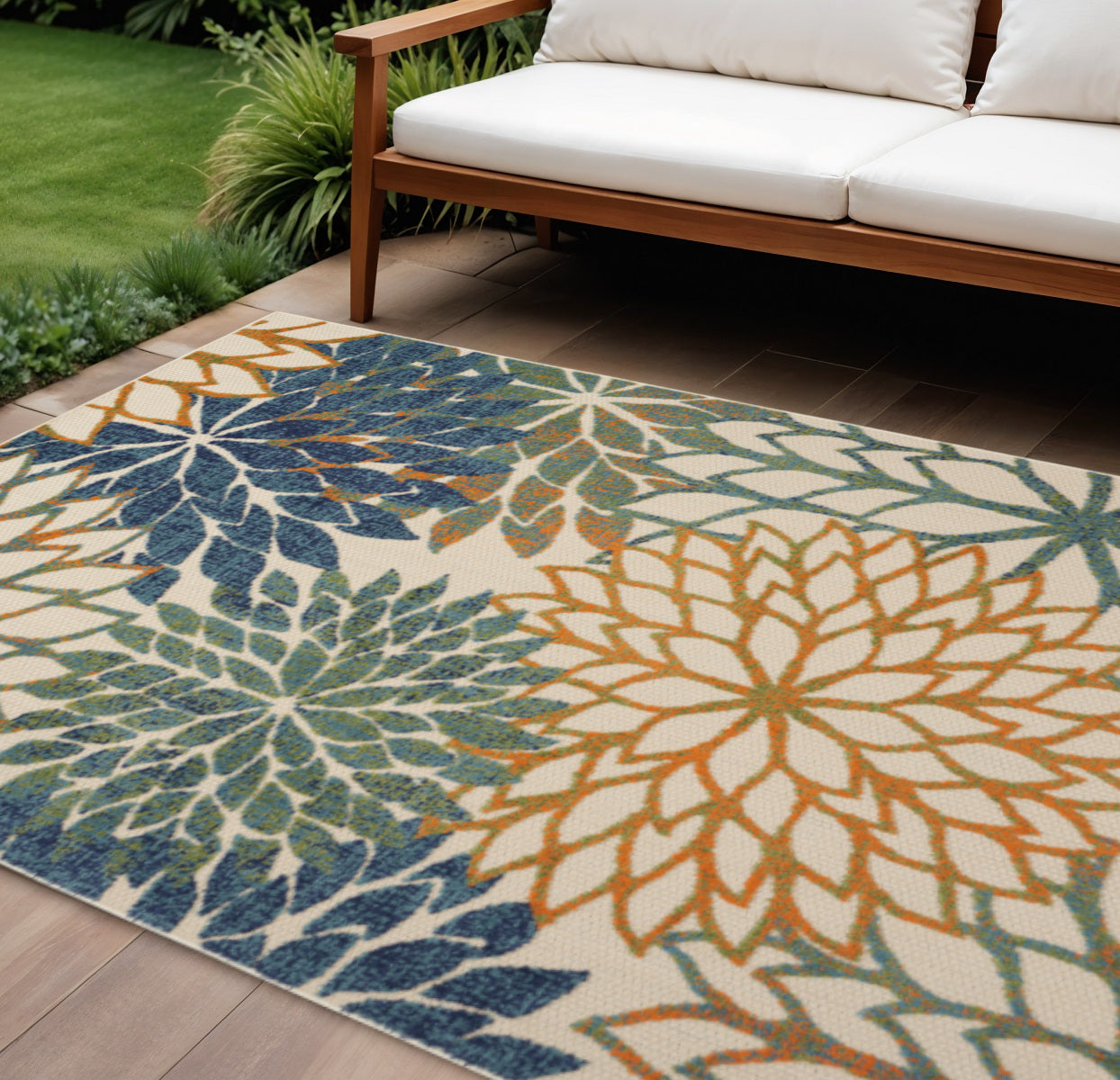 6 X 9 Blue And Green Floral Indoor Outdoor Area Rug