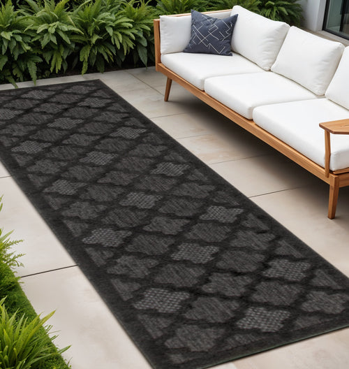 10 Charcoal And Black Trellis Indoor Outdoor Runner Rug