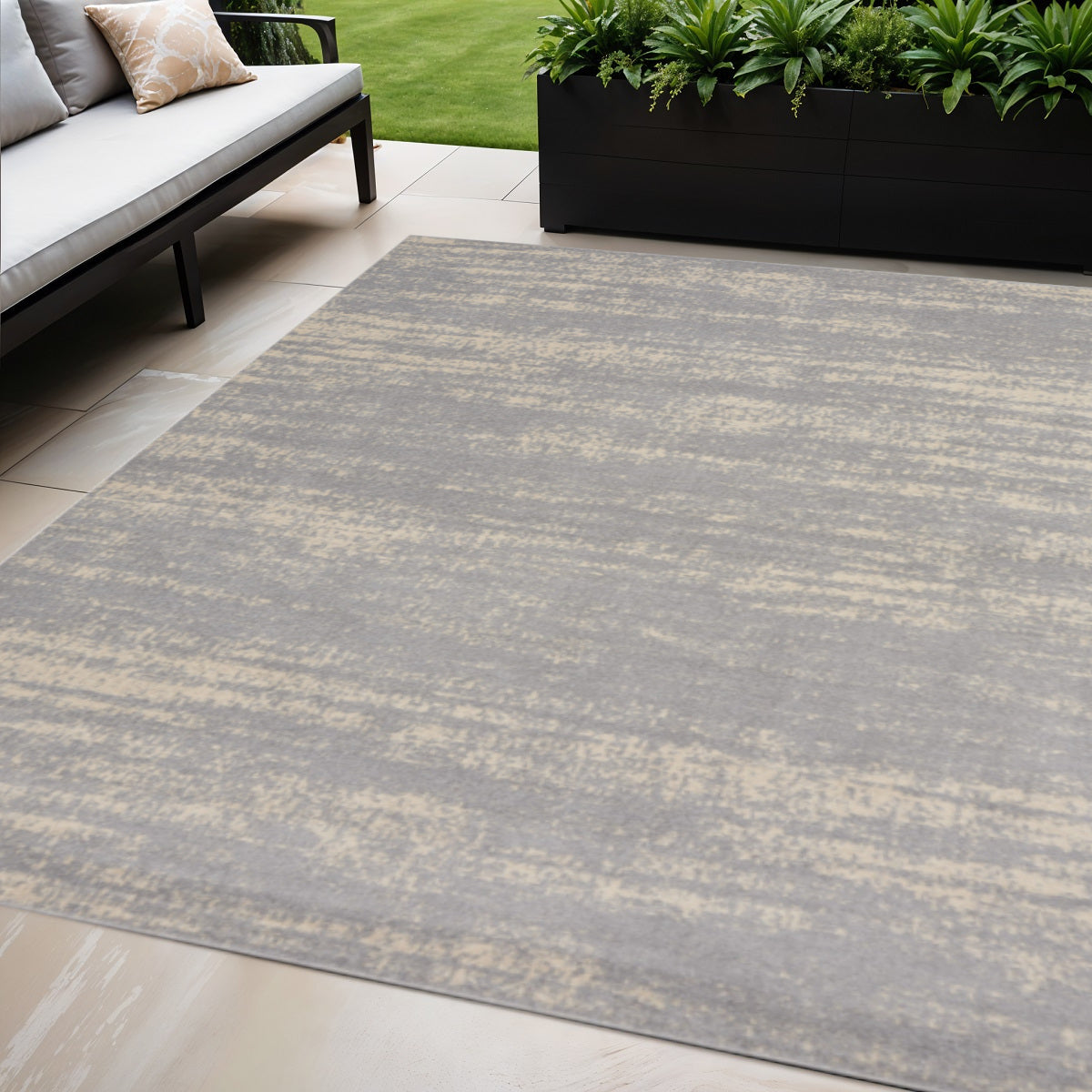 5 X 7 Gray And Beige Abstract Indoor Outdoor Area Rug