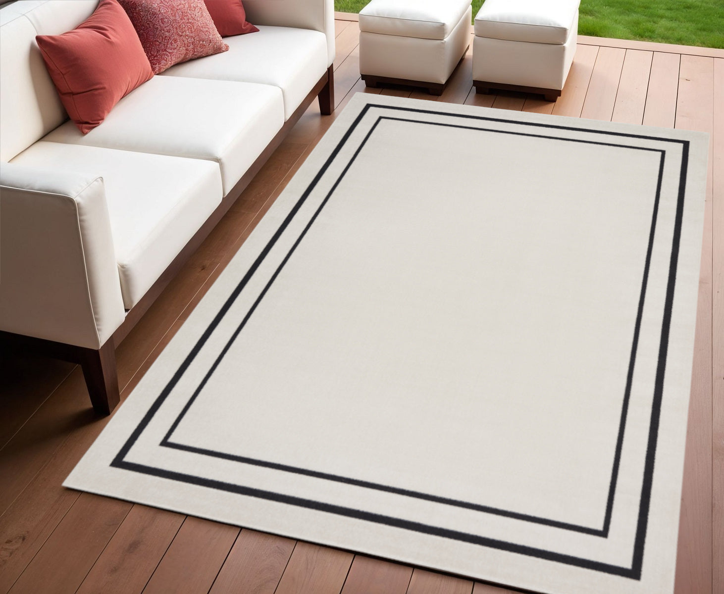 4 X 6 Ivory And Black Indoor Outdoor Area Rug