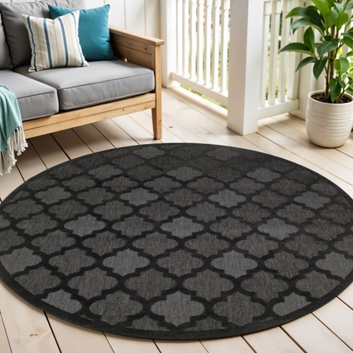 4 Charcoal And Black Round Trellis Indoor Outdoor Area Rug