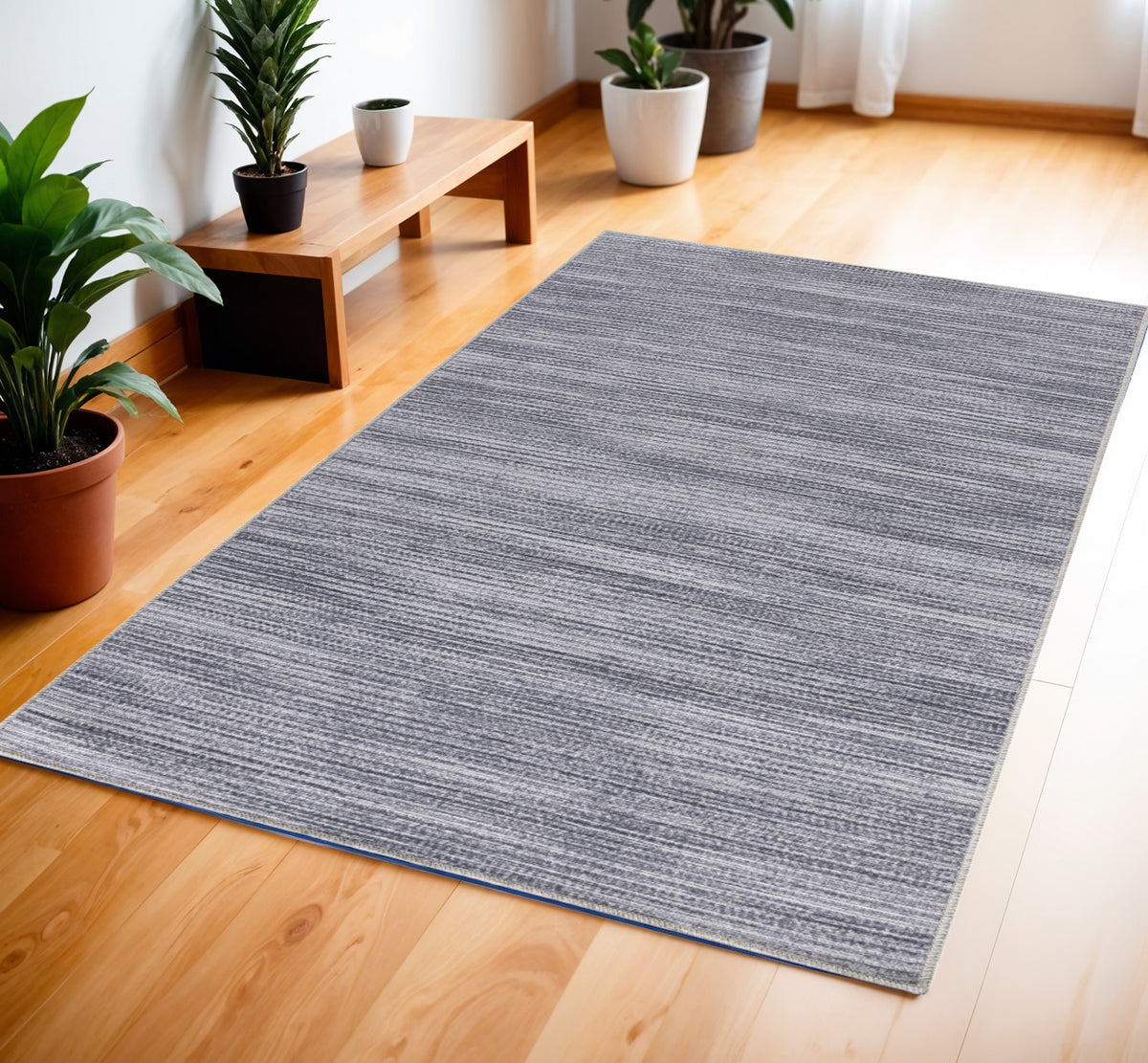 4' X 6' Gray and White Abstract Power Loom Washable Non Skid Area Rug