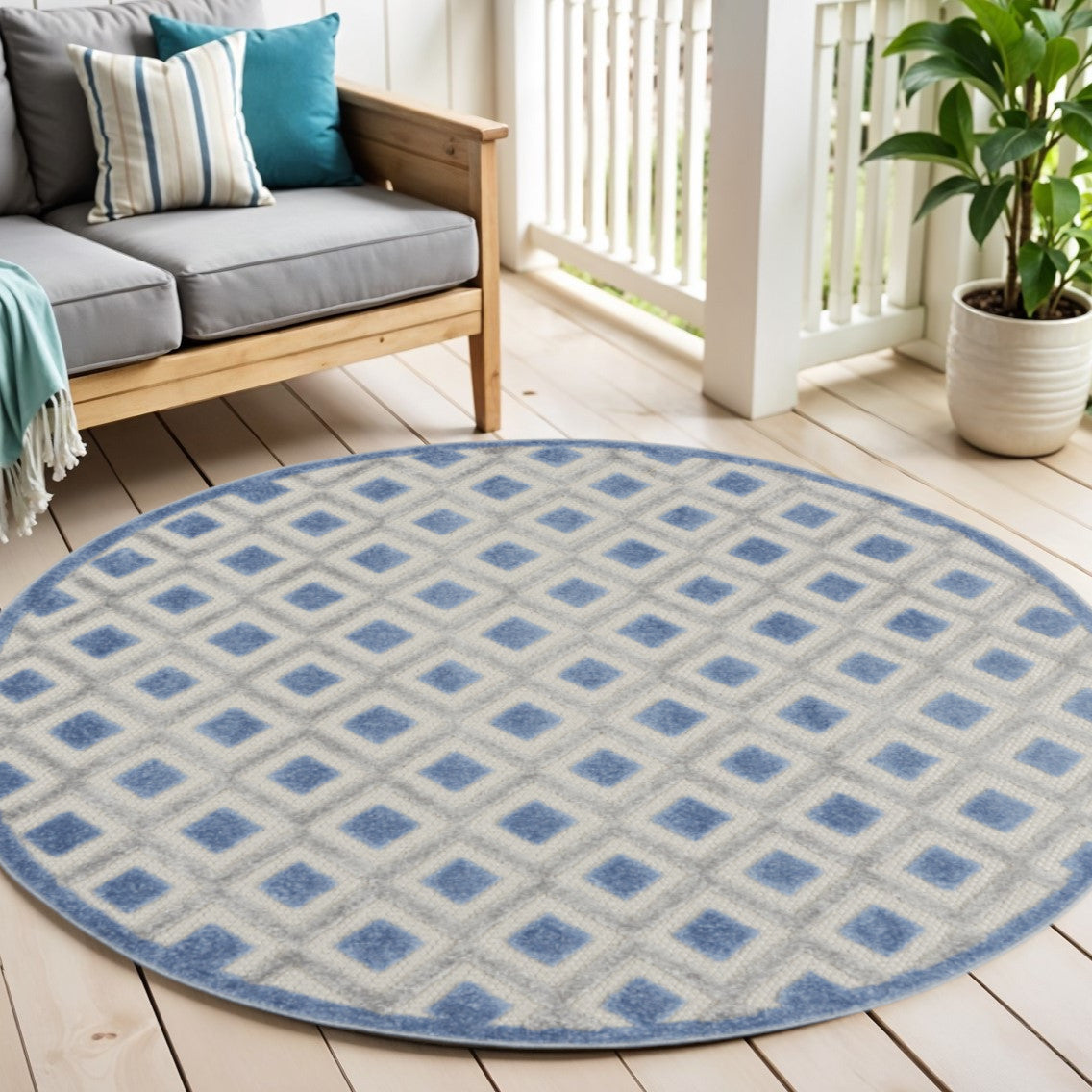 5 Blue And Gray Round Geometric Indoor Outdoor Area Rug