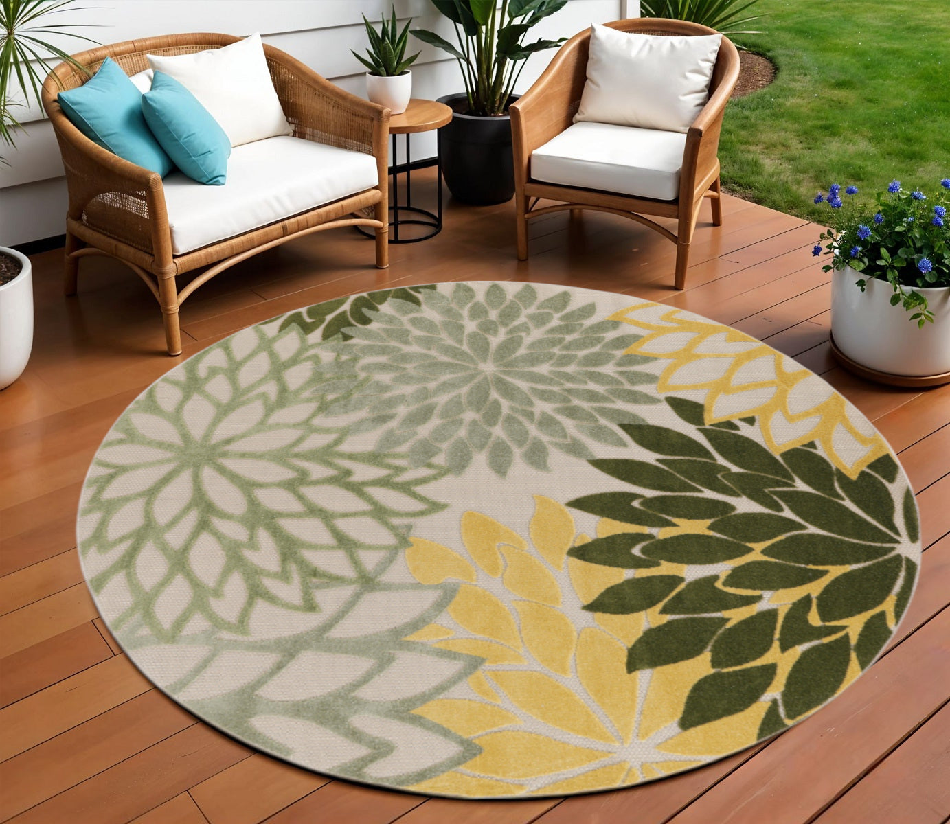 8 Ivory Green And Yellow Round Floral Indoor Outdoor Area Rug