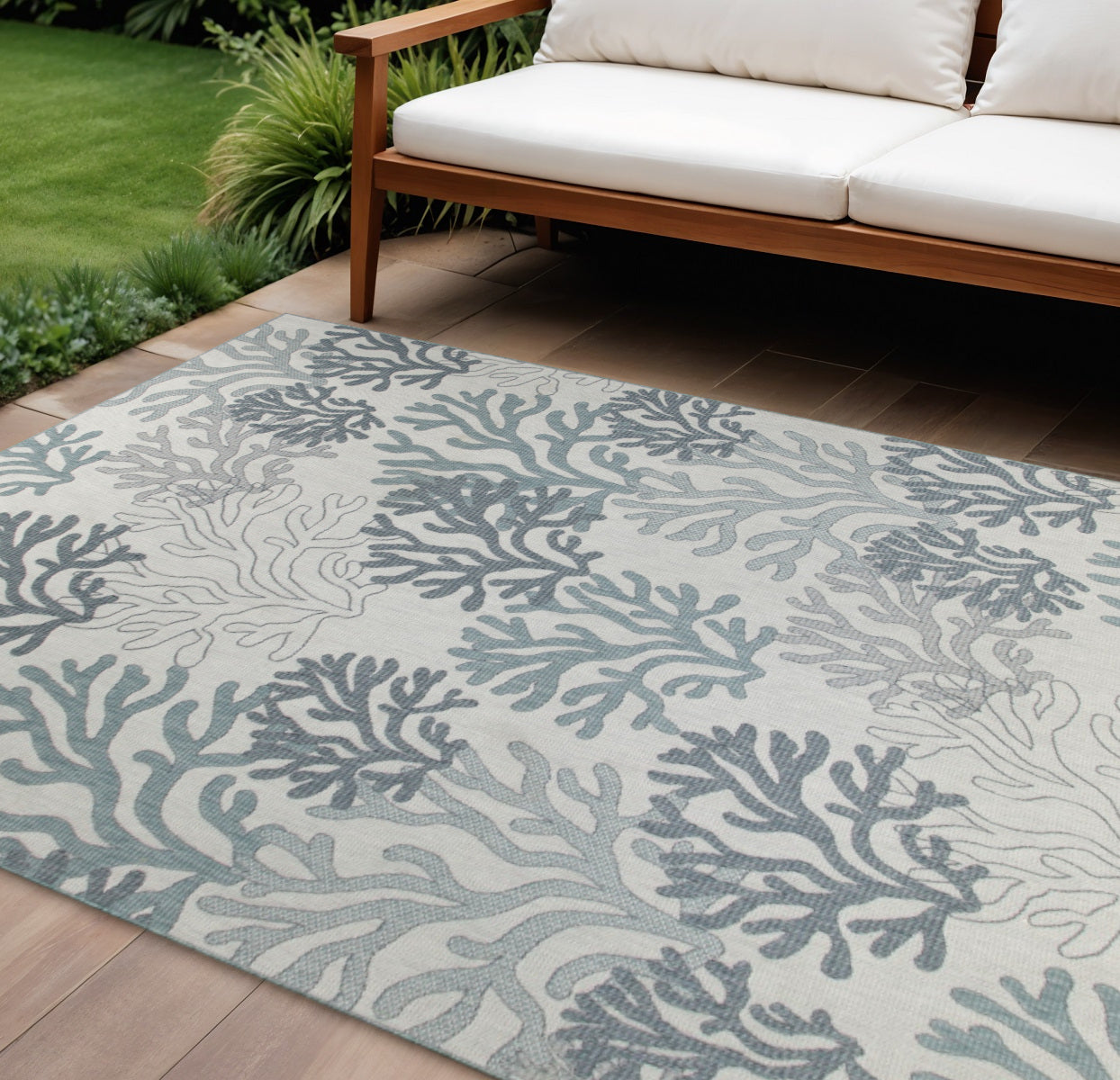8 X 10 Navy Blue Sky Blue And Ivory Nautical Indoor Outdoor Area Rug