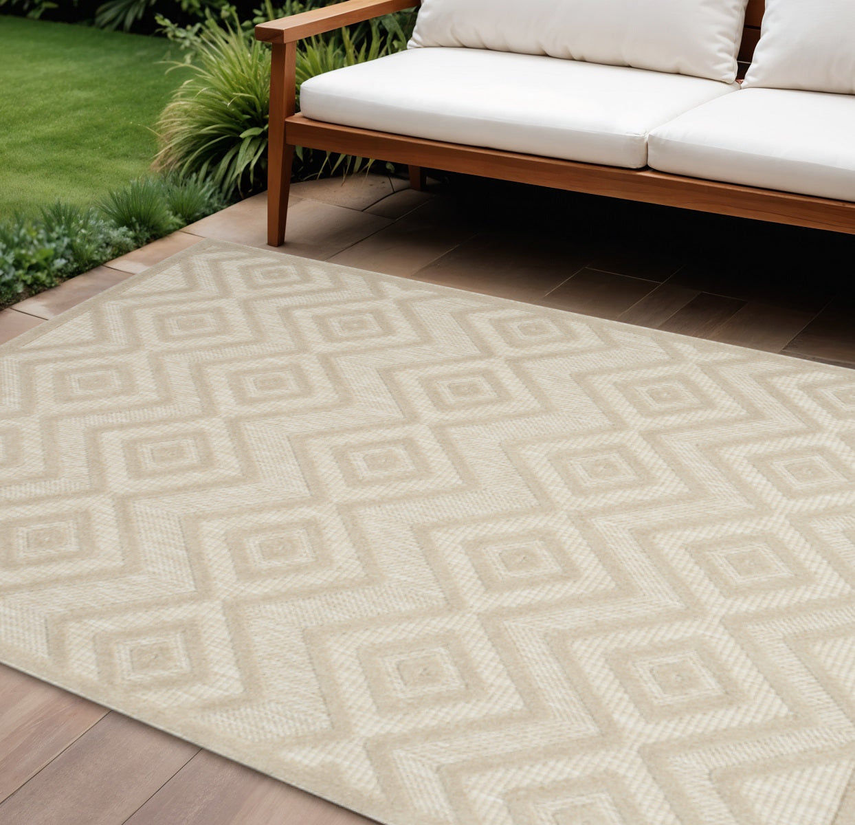 9 X 12 Cream And Beige Geometric Indoor Outdoor Area Rug