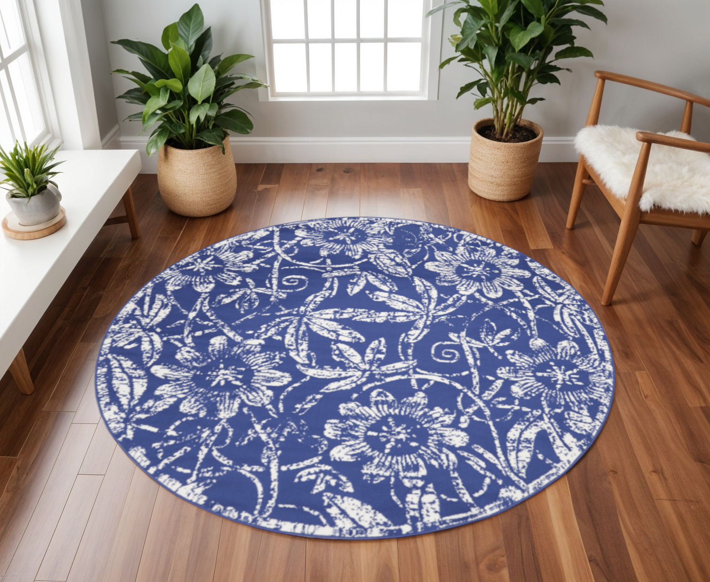 8' Ivory and Navy Blue Floral Distressed Round Rug