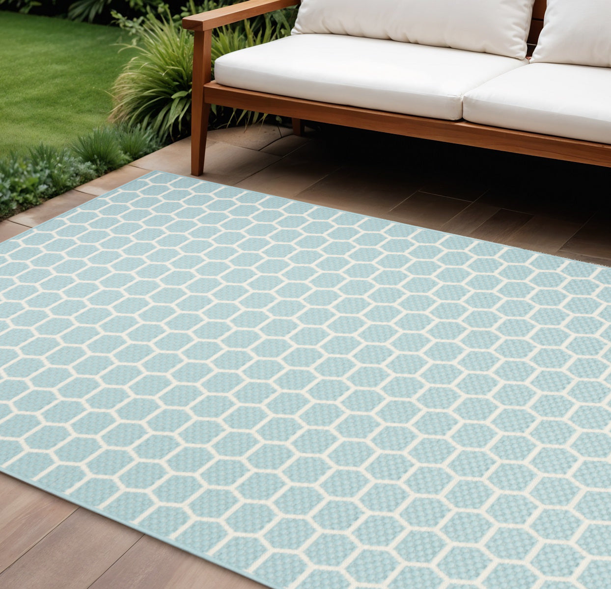 6 X 9 Aqua And Ivory Geometric Indoor Outdoor Area Rug