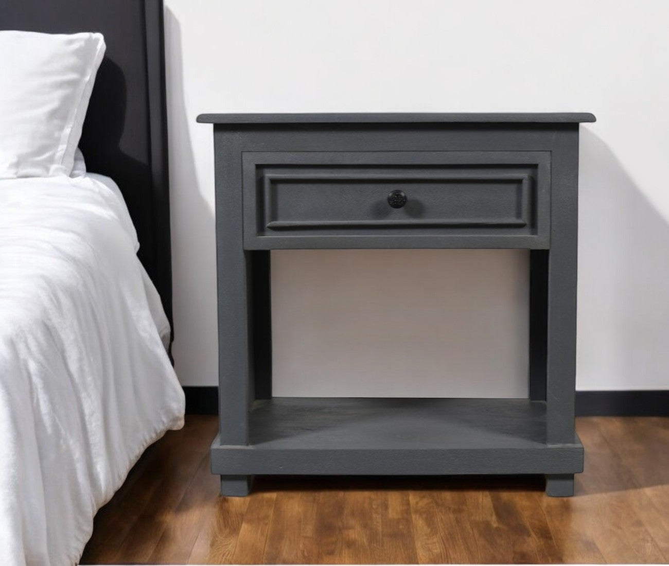 28'' Distressed Gray One Drawer Solid Wood Nightstand