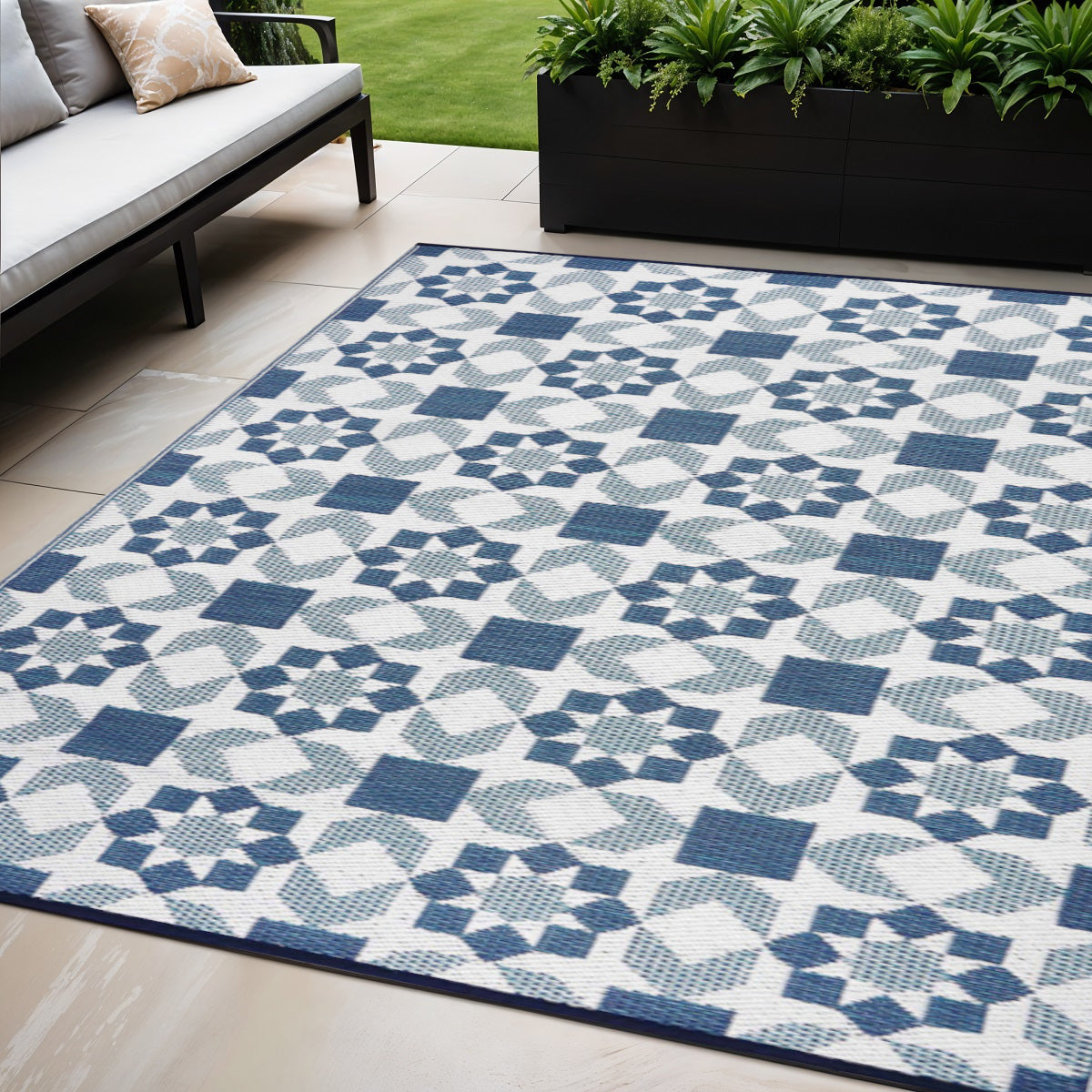 5' X 8' Teal Blue Geometric Indoor Outdoor Area Rug