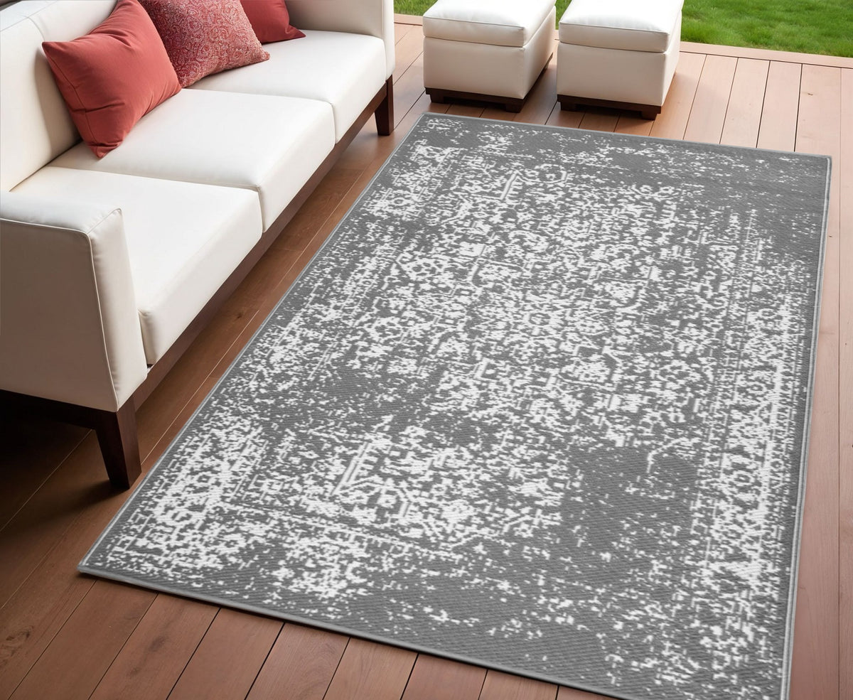 4' X 6' Gray Indoor Outdoor Area Rug