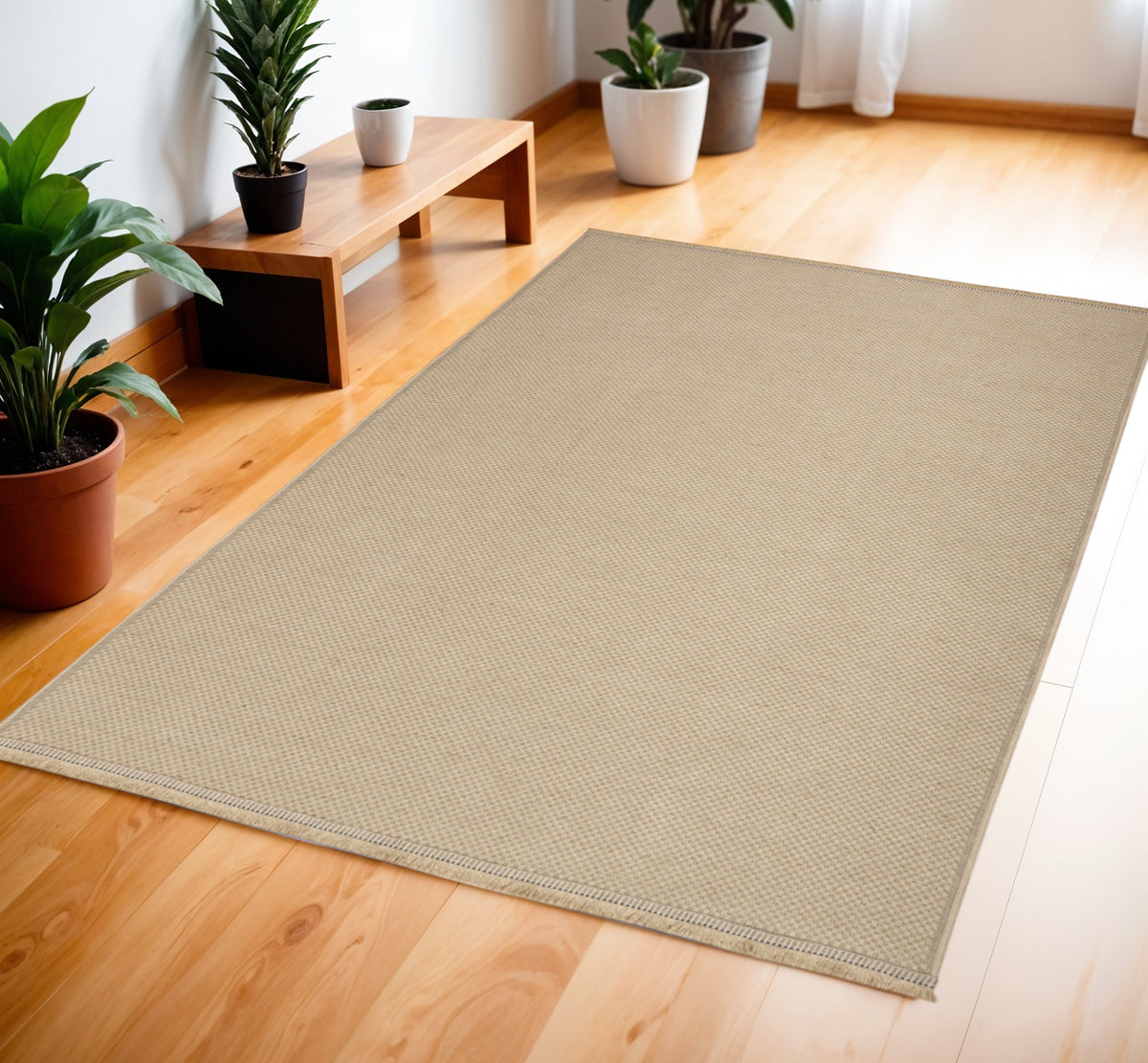 4' X 6' Natural Flatweave Non Skid Area Rug With Fringe