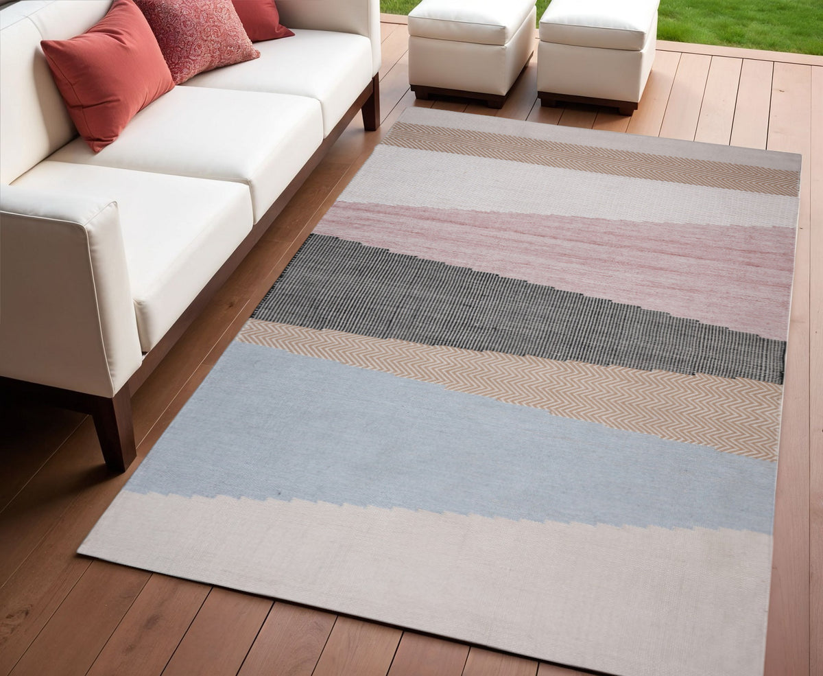 4' X 6' Black and Red Geometric Handmade Indoor Outdoor Area Rug