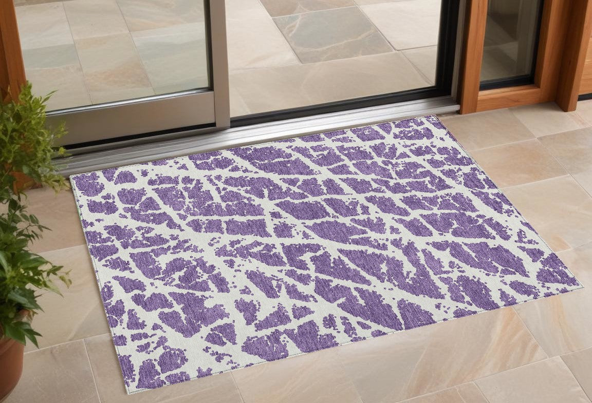 3' X 5' Purple And White Abstract Washable Non Skid Indoor Outdoor Area Rug