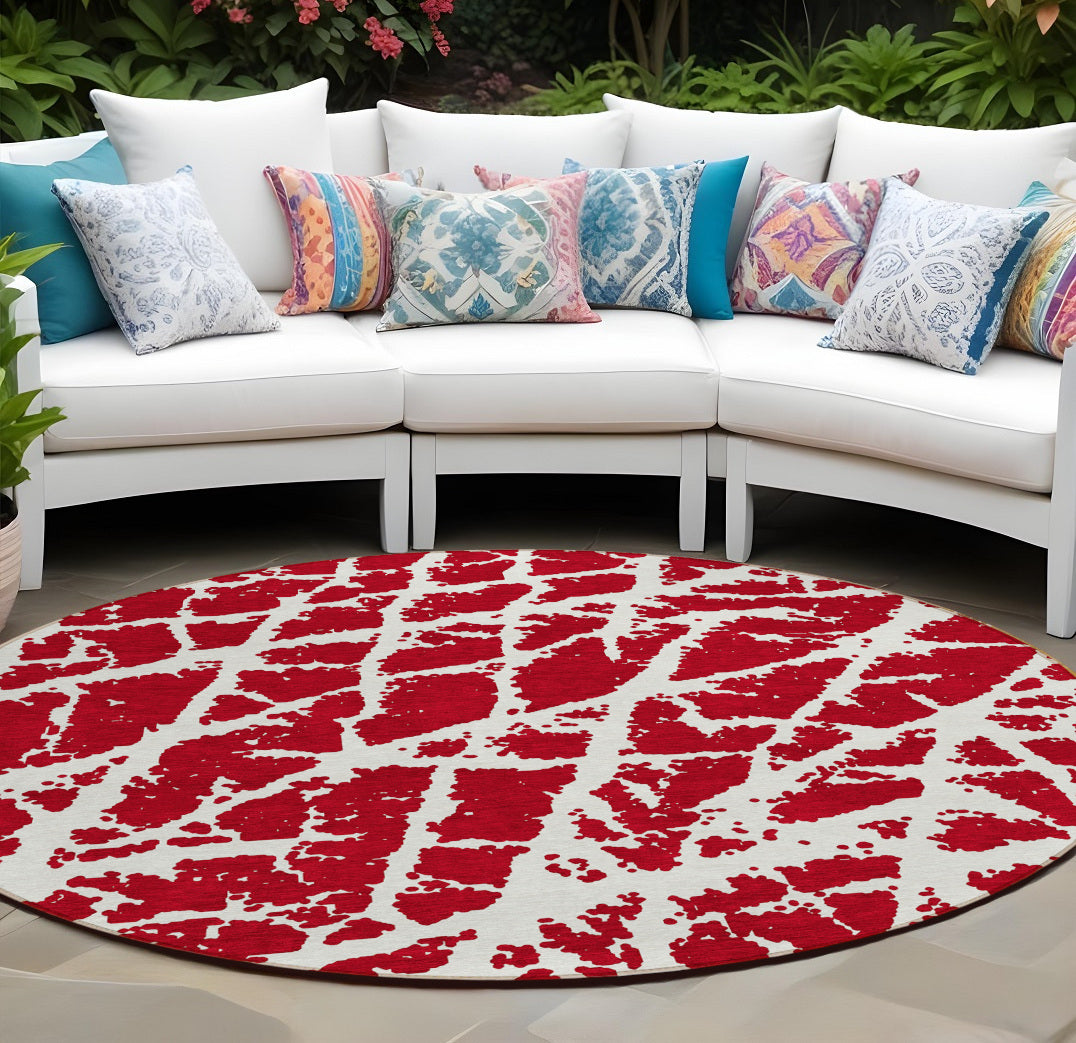 8' Round Red And White Round Abstract Washable Non Skid Indoor Outdoor Area Rug