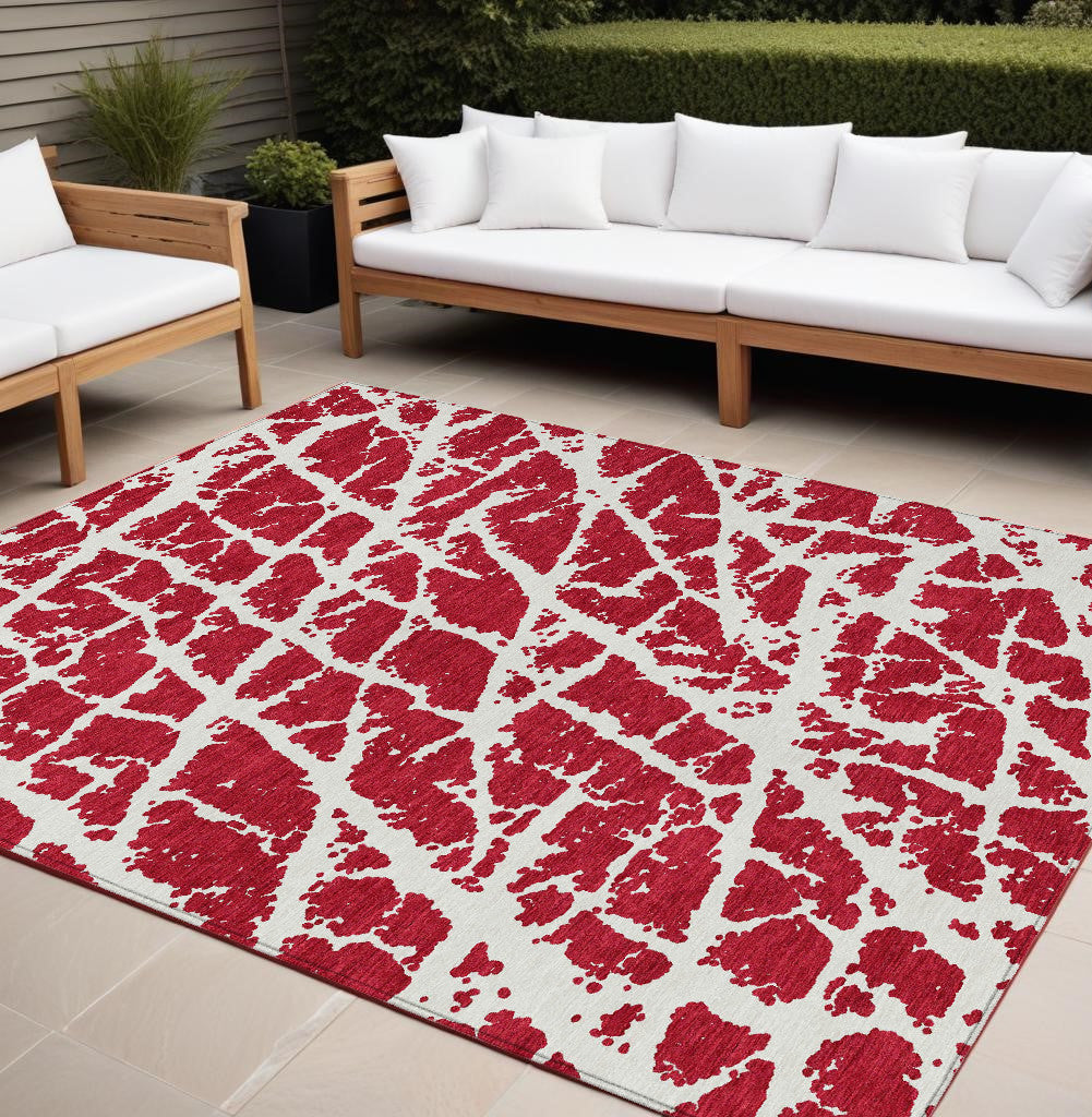 9' X 12' Red And White Abstract Washable Non Skid Indoor Outdoor Area Rug
