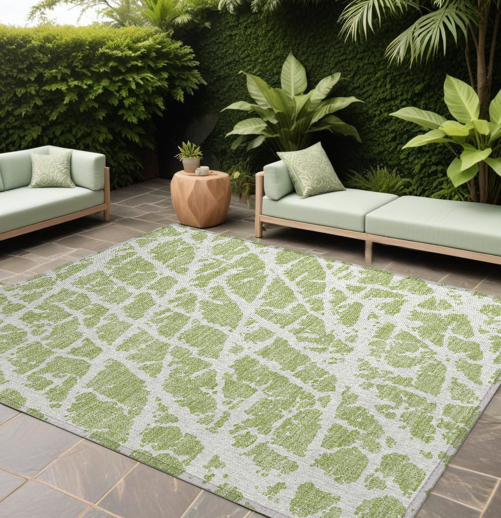 9' X 12' Green And White Abstract Washable Non Skid Indoor Outdoor Area Rug