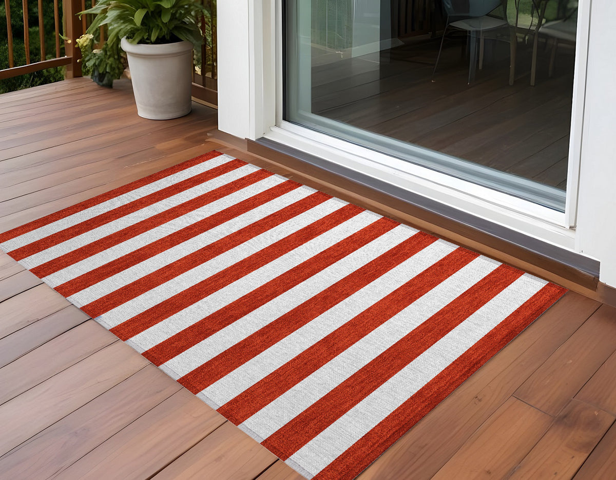 3' X 5' Red And White Striped Washable Non Skid Indoor Outdoor Area Rug