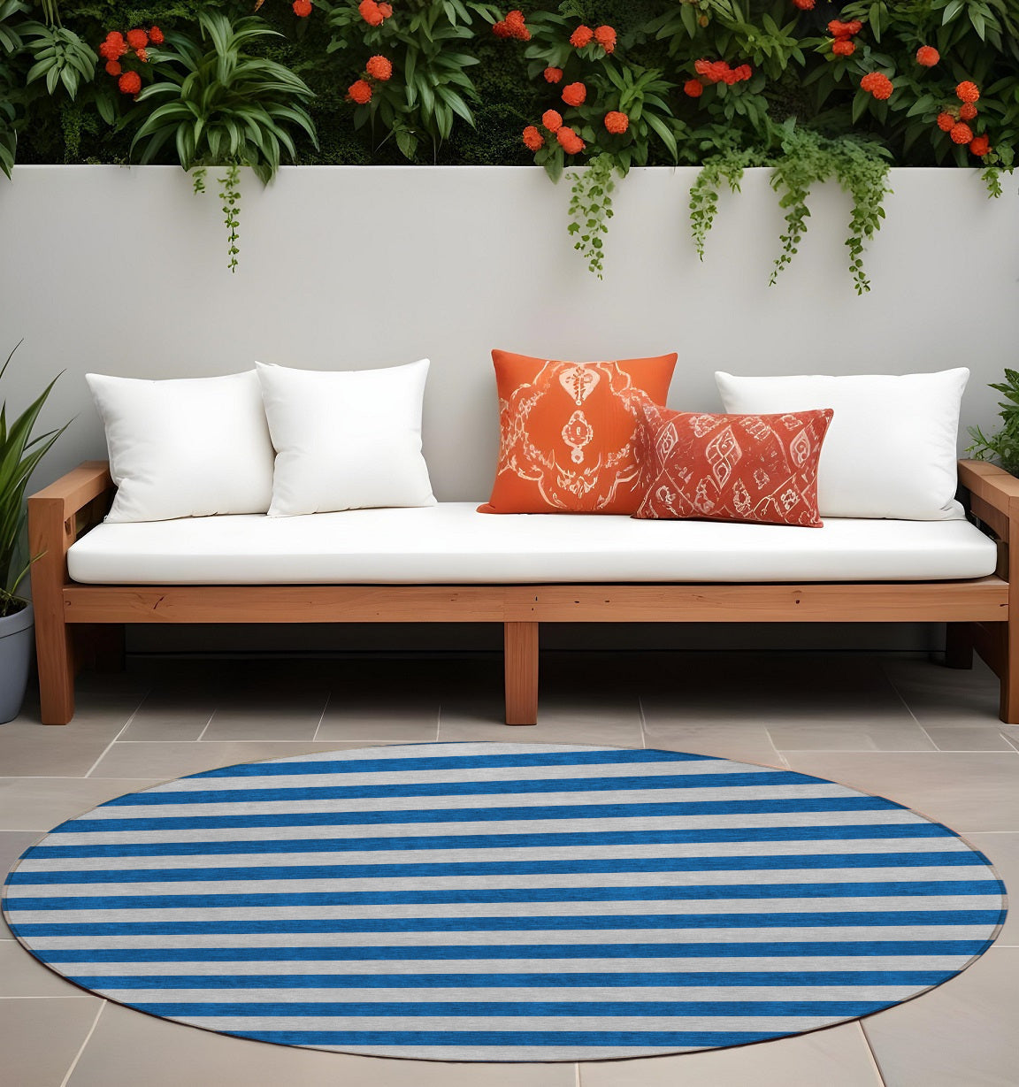 8' Round Blue And Ivory Round Striped Washable Non Skid Indoor Outdoor Area Rug