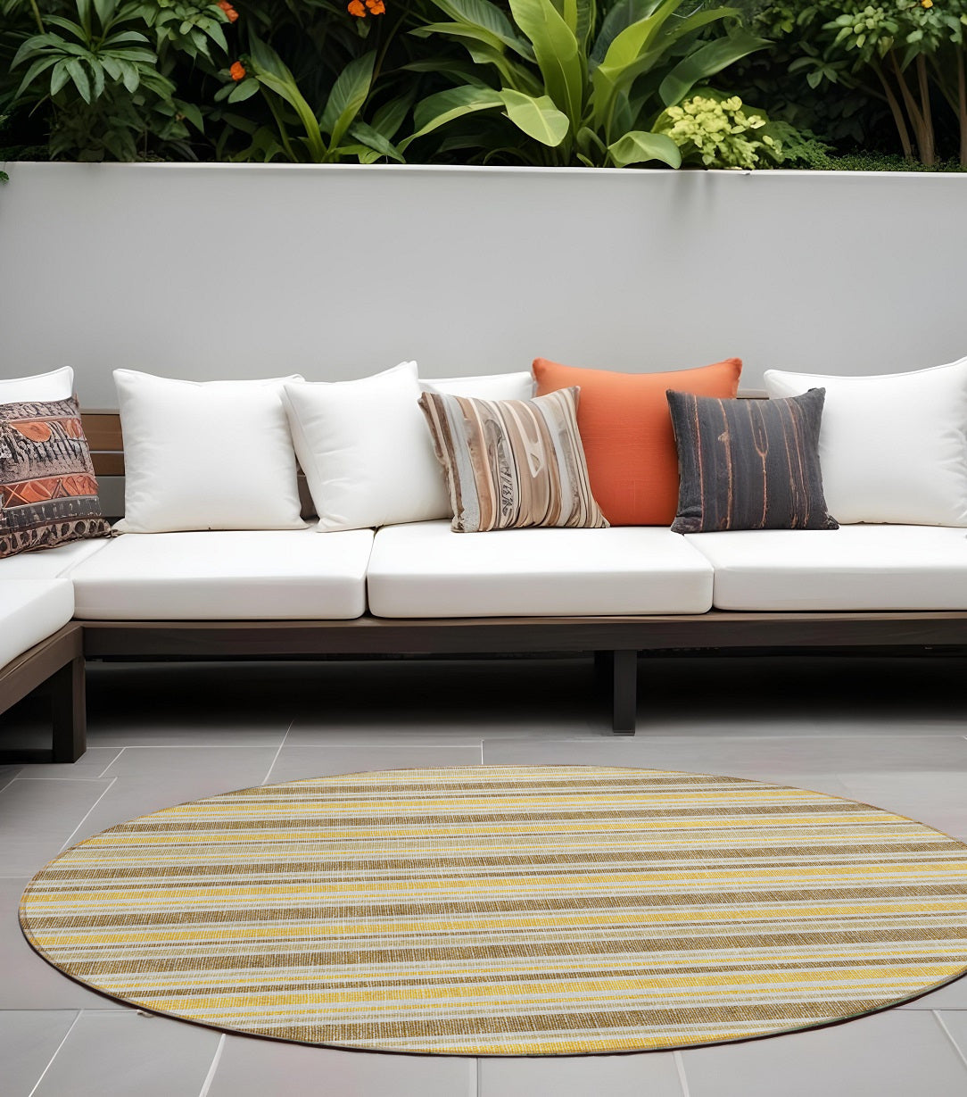 8' Round Brown And Orange Round Striped Washable Non Skid Indoor Outdoor Area Rug