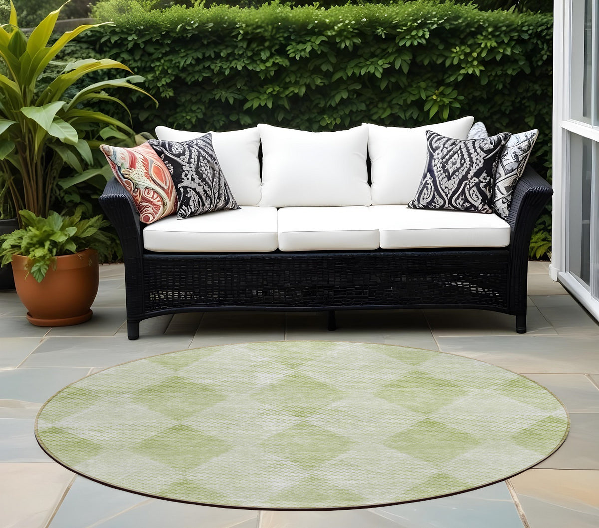8' Round Mint Green Round Geometric Washable Non Skid Indoor Outdoor Area Rug