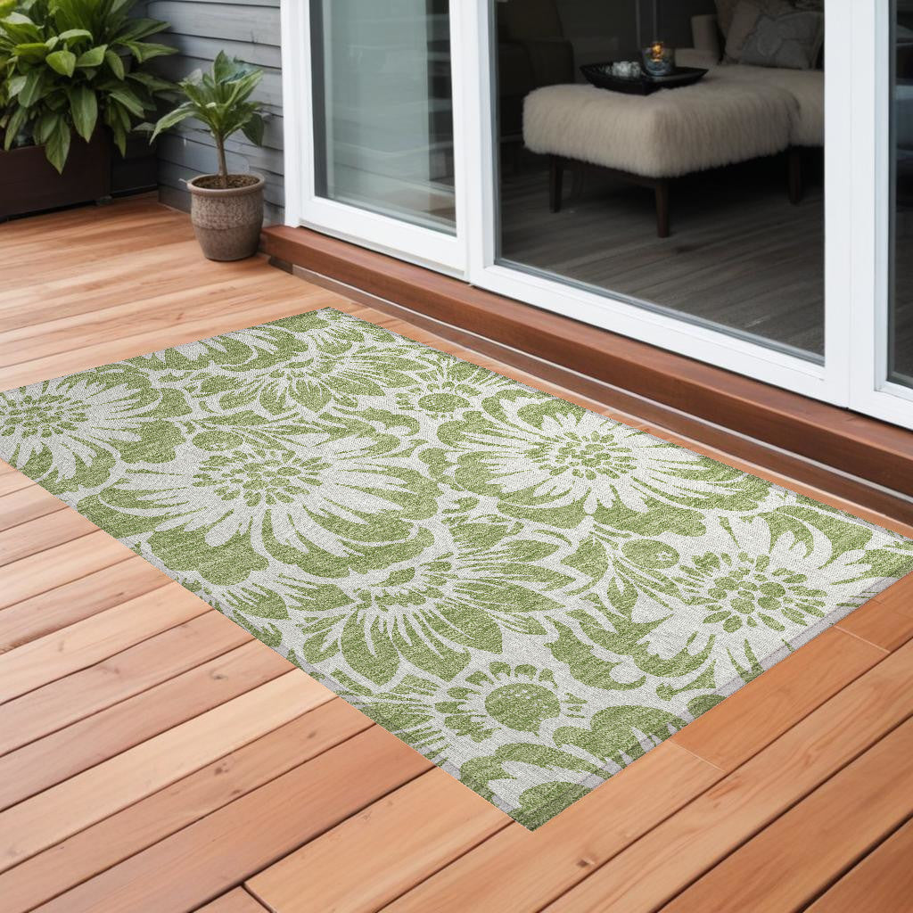 3' X 5' Green And Ivory Floral Washable Non Skid Indoor Outdoor Area Rug