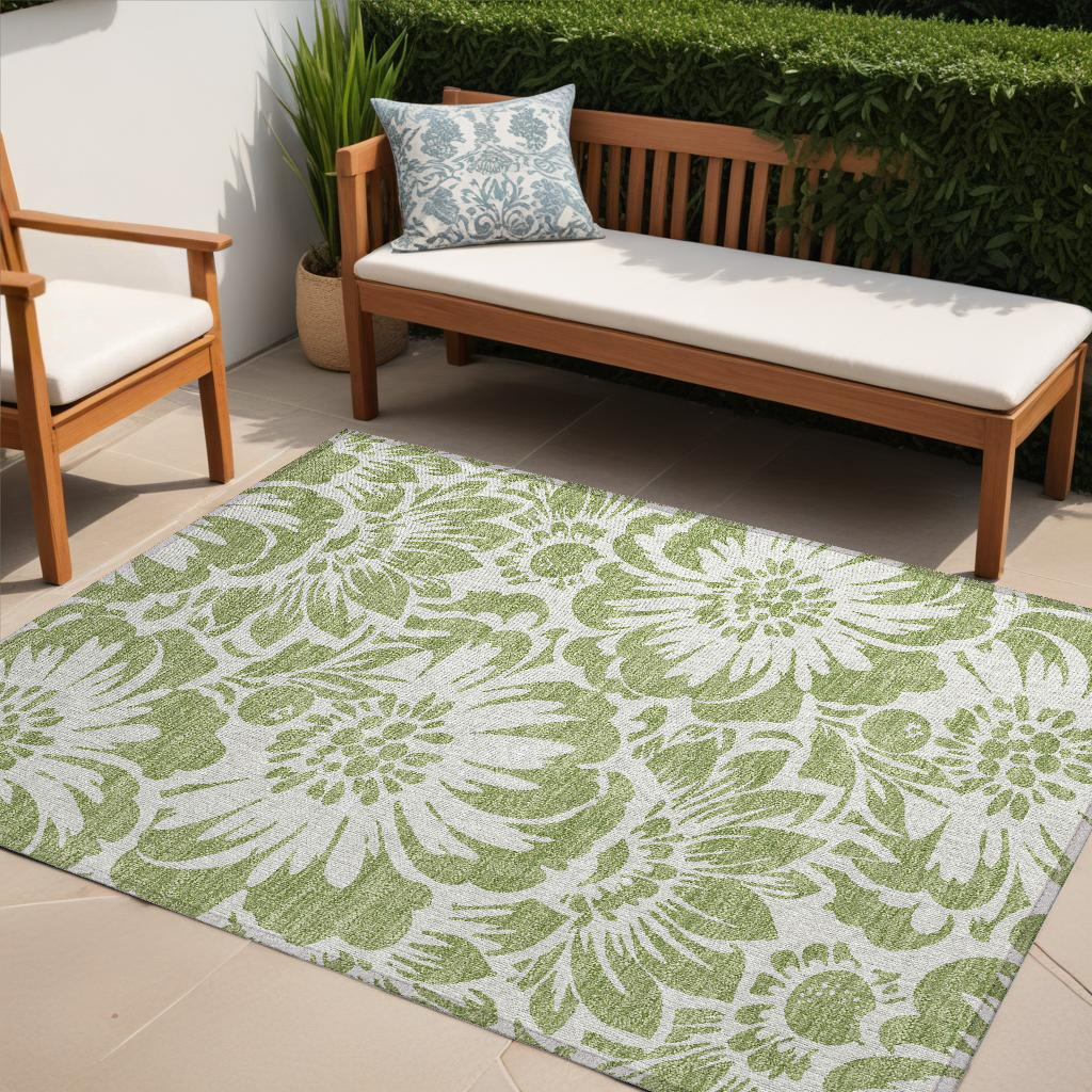 5' X 8' Green And Ivory Floral Washable Non Skid Indoor Outdoor Area Rug